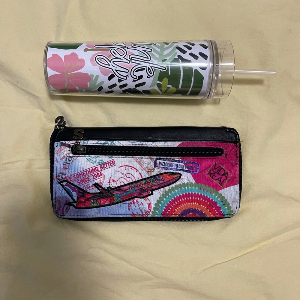 desigual wallet